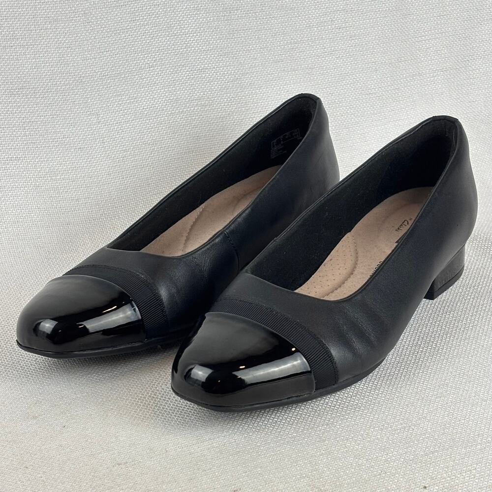 Clarks Juliet Monte 7M Black Leather Patent Cap Toe Low Block Heel Soft Cushion